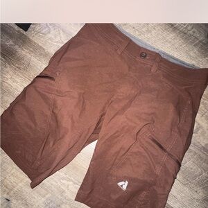 Eddie Bauer Brown Cargo Shorts Relaxed Fit